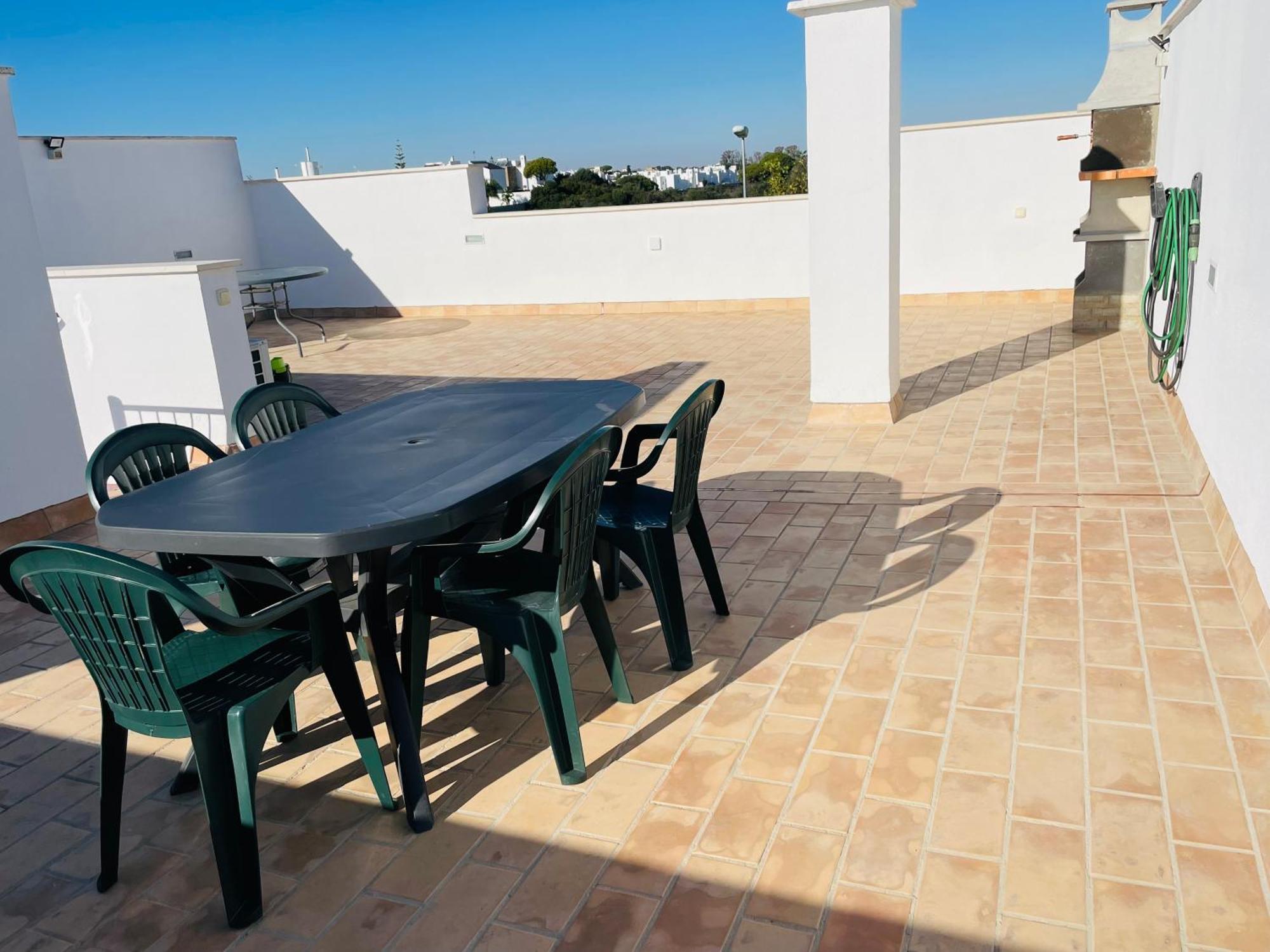 Atico Premium Conil Con 2 Terrazas, Parking, Piscina, Aire Ac Y Wifi -Solo Familias Y Parejas- Apartment Conil De La Frontera Exterior photo